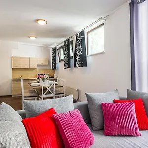 galeria-italiana-apartments.hotelswroclaw.com/